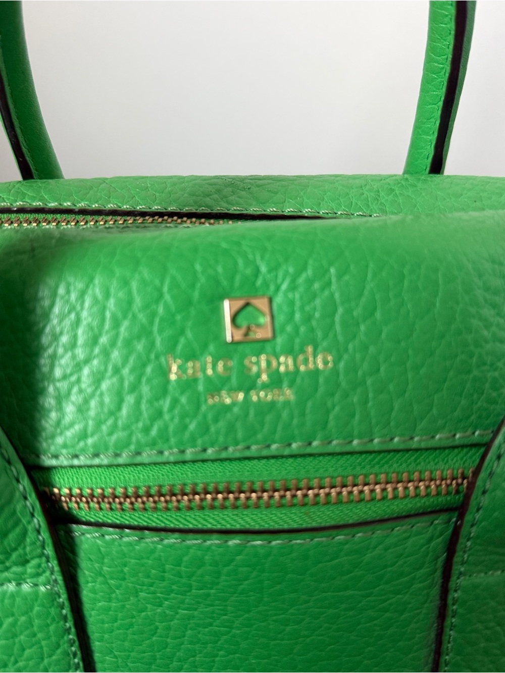 kate spade bright green pebbled leather tote with gold logo